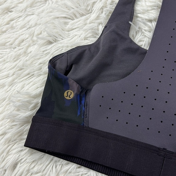 Lululemon Take The Moment Bra *Print Washed Camo Small Dark Indigo Multi - Picture 3 of 6